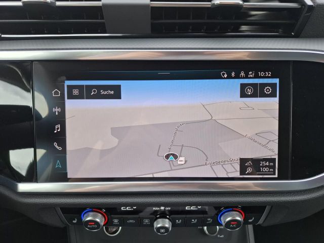 Q3 35 TFSI S-TRONIC ADVANCED