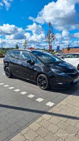 Opel Zafira Tourer - Tüv bis 06.2027 - Opel Zafira Tourer in Hamburg