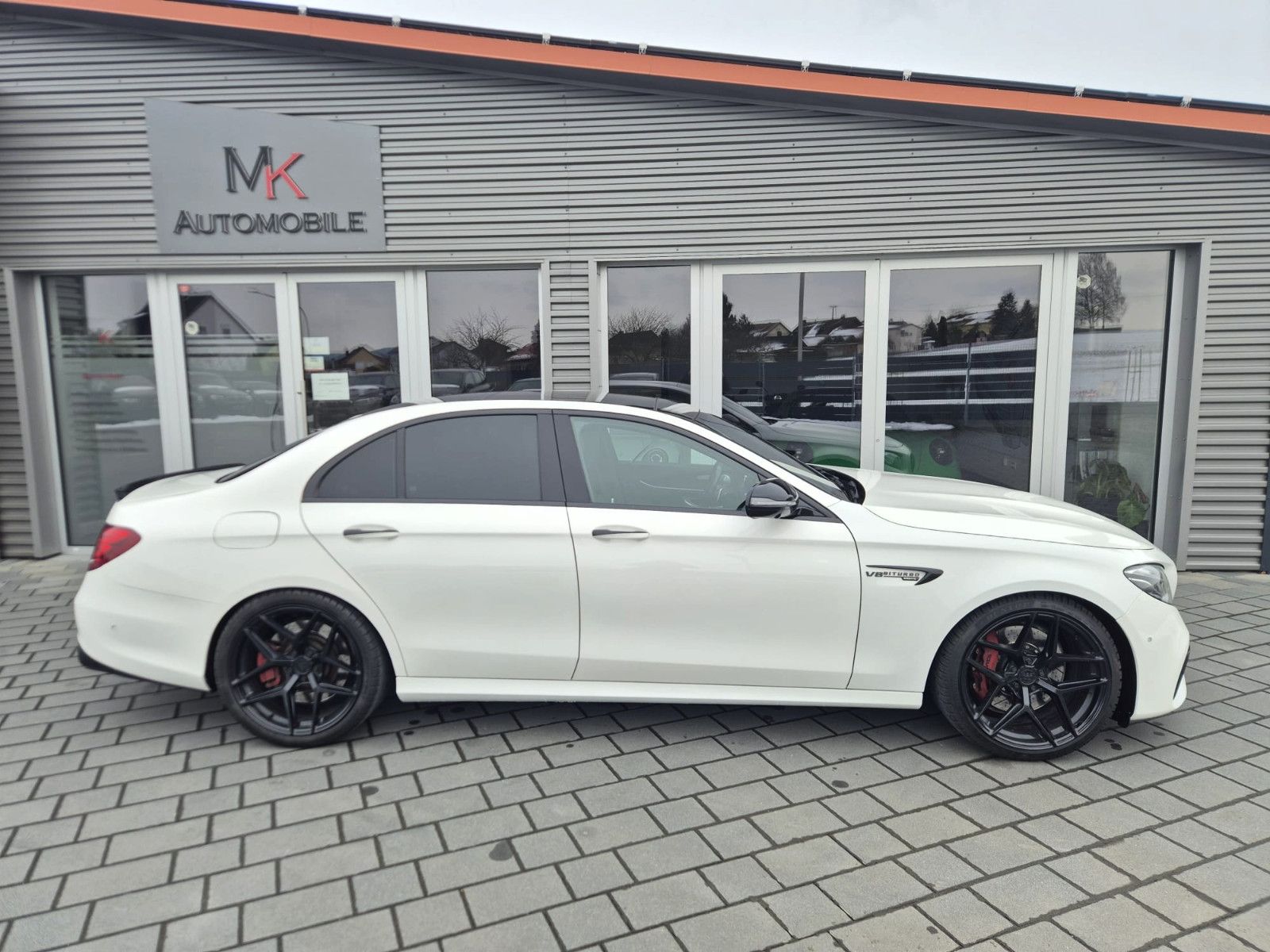 E 63 AMG Limousine 4Matic*PANO*LED*BURMESTER*360