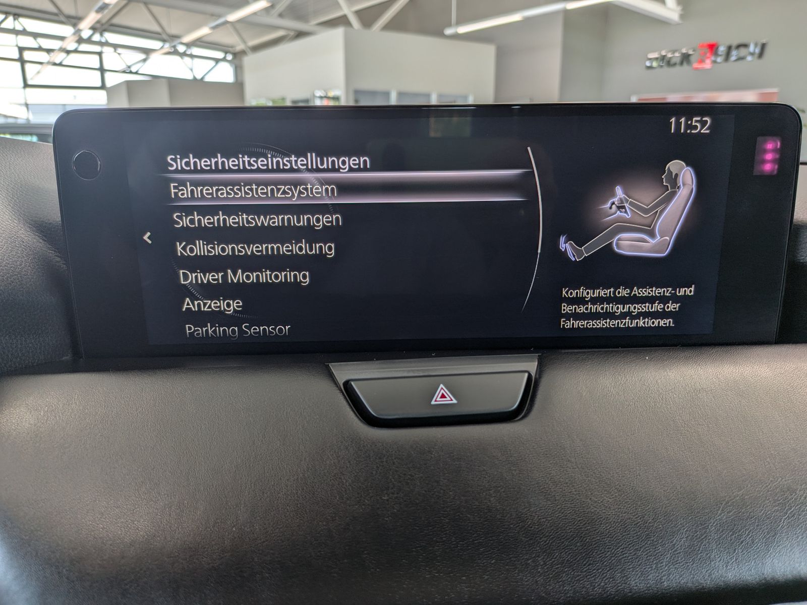 Vehicle image Mazda CX-80 3.3L E-SKYACTIV D 254 HOMURA+ 7-seat Pano