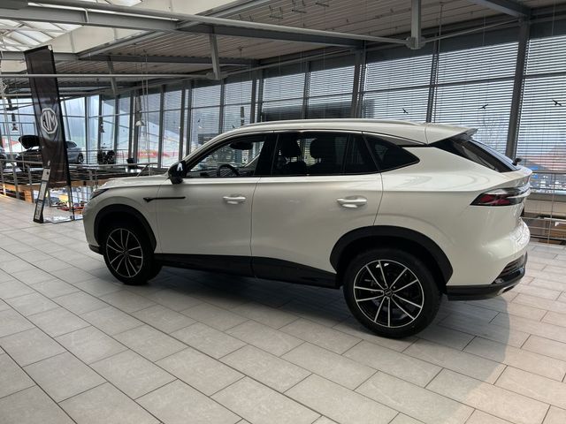 MG HS HEV Luxury