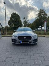 Jaguar XE P250 S  - Jaguar Gebrauchtwagen in Bremen