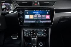 SKODA Superb Combi 2.0 TDI L&K 4x4*Massage*LED*ACC*PSD