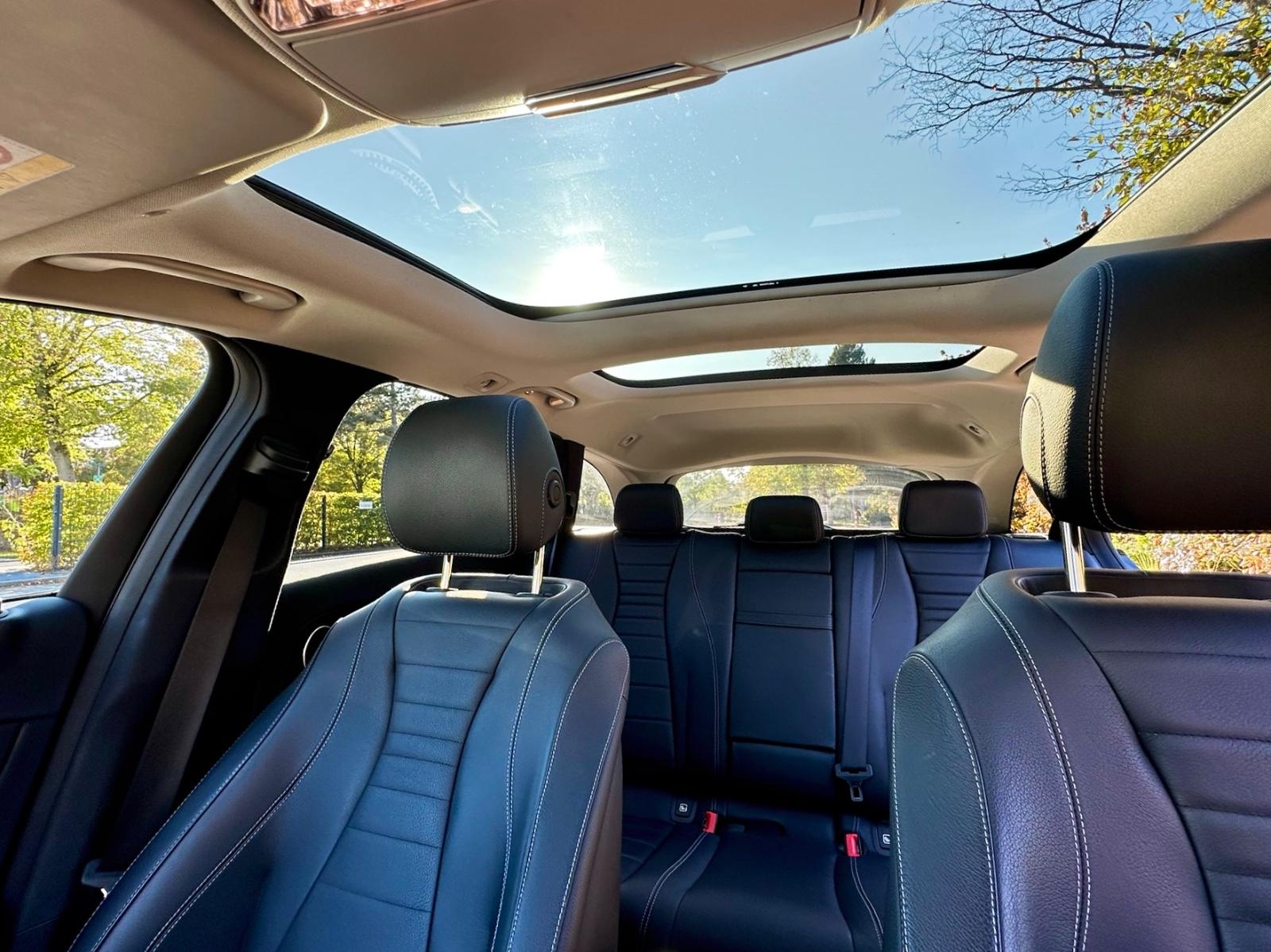Mercedes-Benz E 300 d T Autom. Distronic, Panorama, Multibeam
