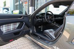 PORSCHE 911 Turbo 50 Jahre / HERITAGE PAKET / BURMESTER