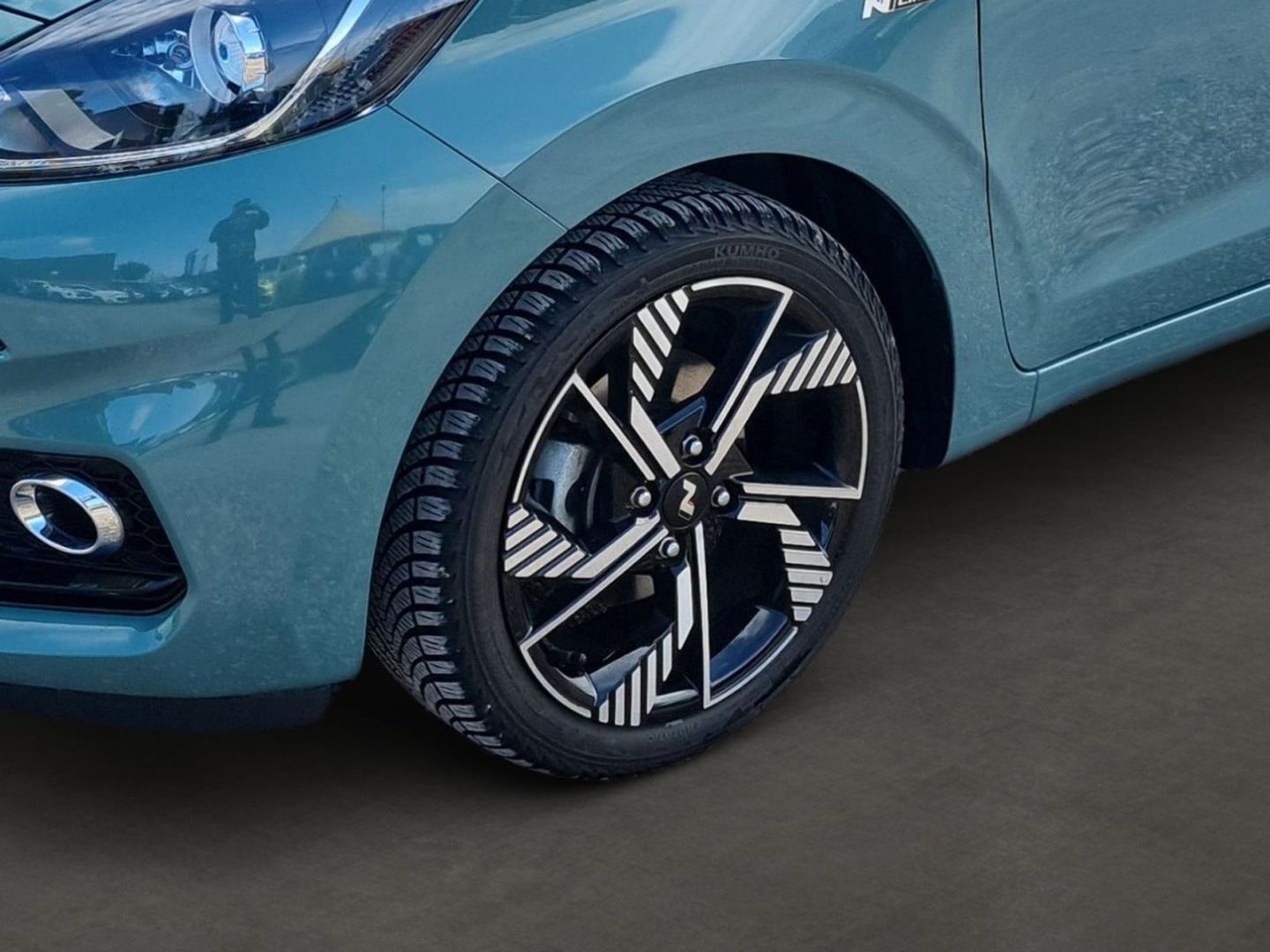 Fahrzeugabbildung Hyundai i10 FL (MY25) 1.0 T-GDI (90 PS) 5-MT 2WD N Line