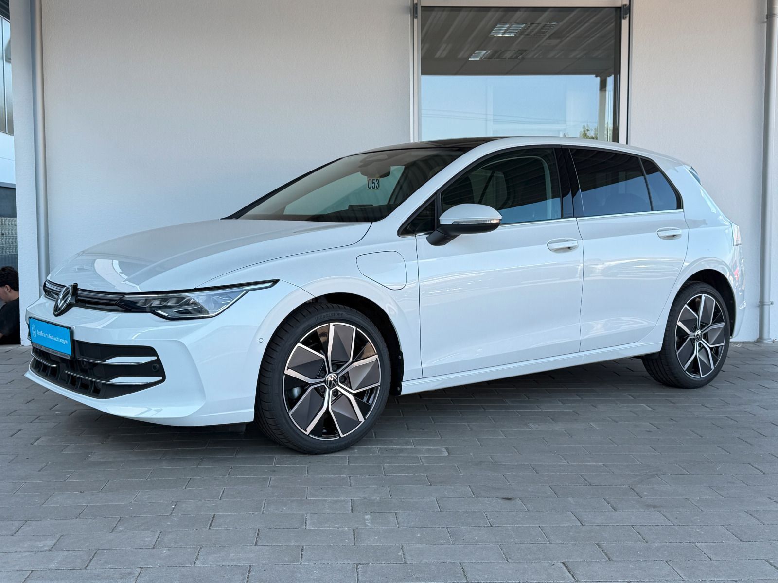 Volkswagen Golf - Bild 2