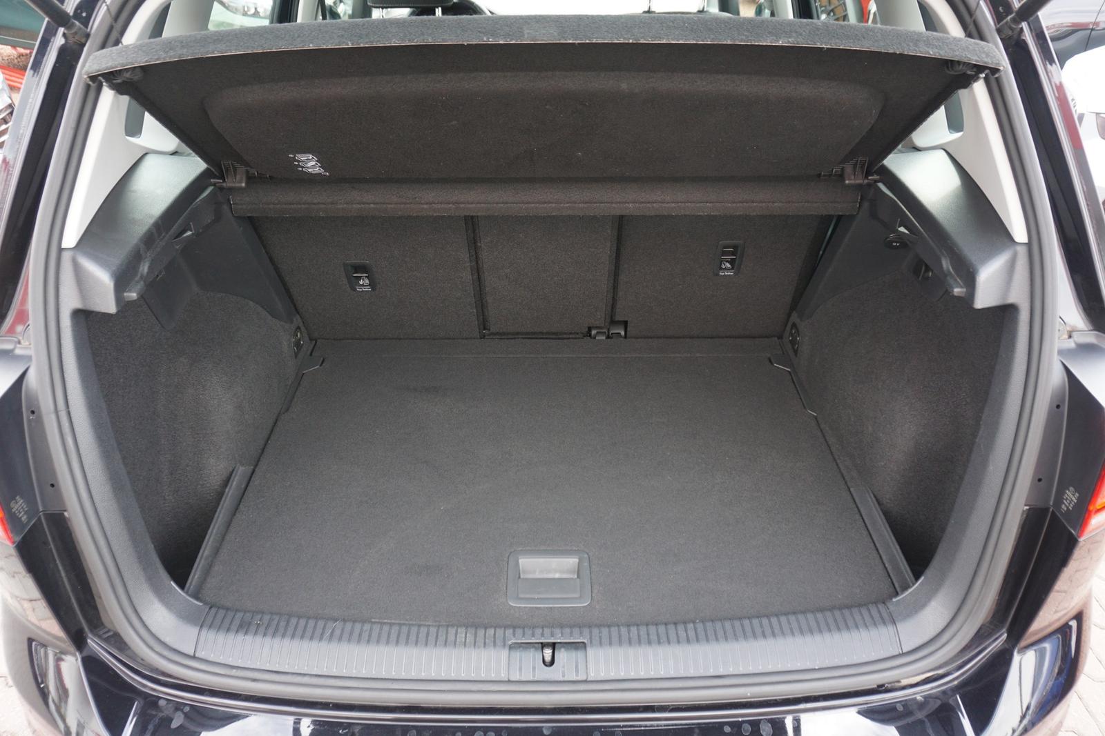 Volkswagen Golf Sportsvan VII 1.5 Navi ACC Tempomat PDC