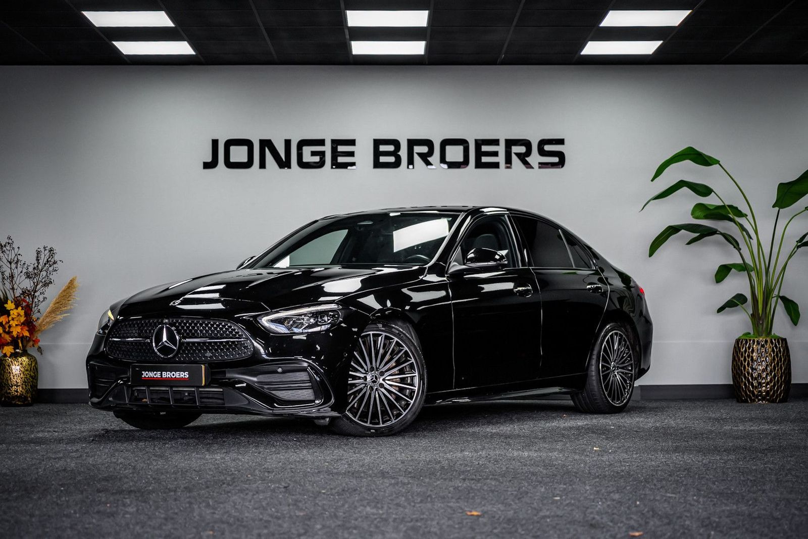 Mercedes-Benz C 300 AMG Line Pano/Burmester/360/Ambiant