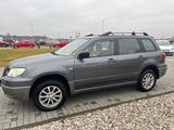 Mitsubishi Outlander 2.0 Invite - Mitsubishi Outlander Invite mit Benzin-Antrieb