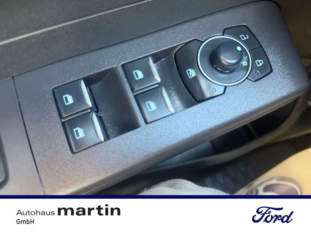 Fahrzeugabbildung Ford Tourneo Courier 1.0 Titanium KLIMA PDC KAMERA
