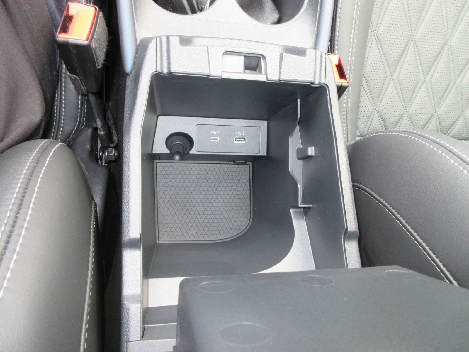 Fahrzeugabbildung Nissan Qashqai 1.3 Xtronic Automatik | Tekna+
