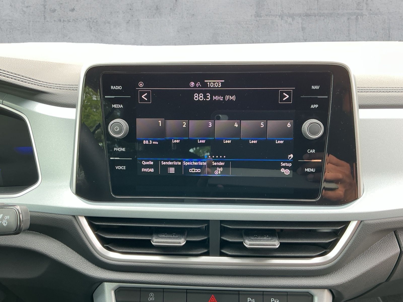 Volkswagen T-Roc - Bild 11