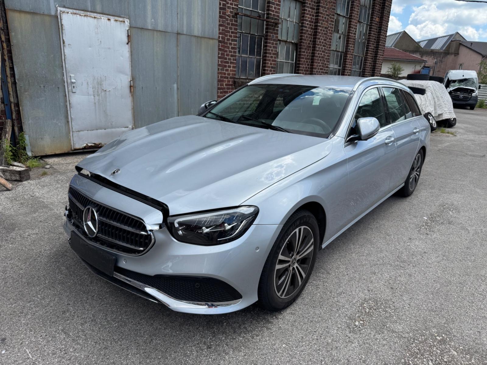 Mercedes-Benz E 220 d 9G-TRONIC Avantgarde Navigation Plus Kam