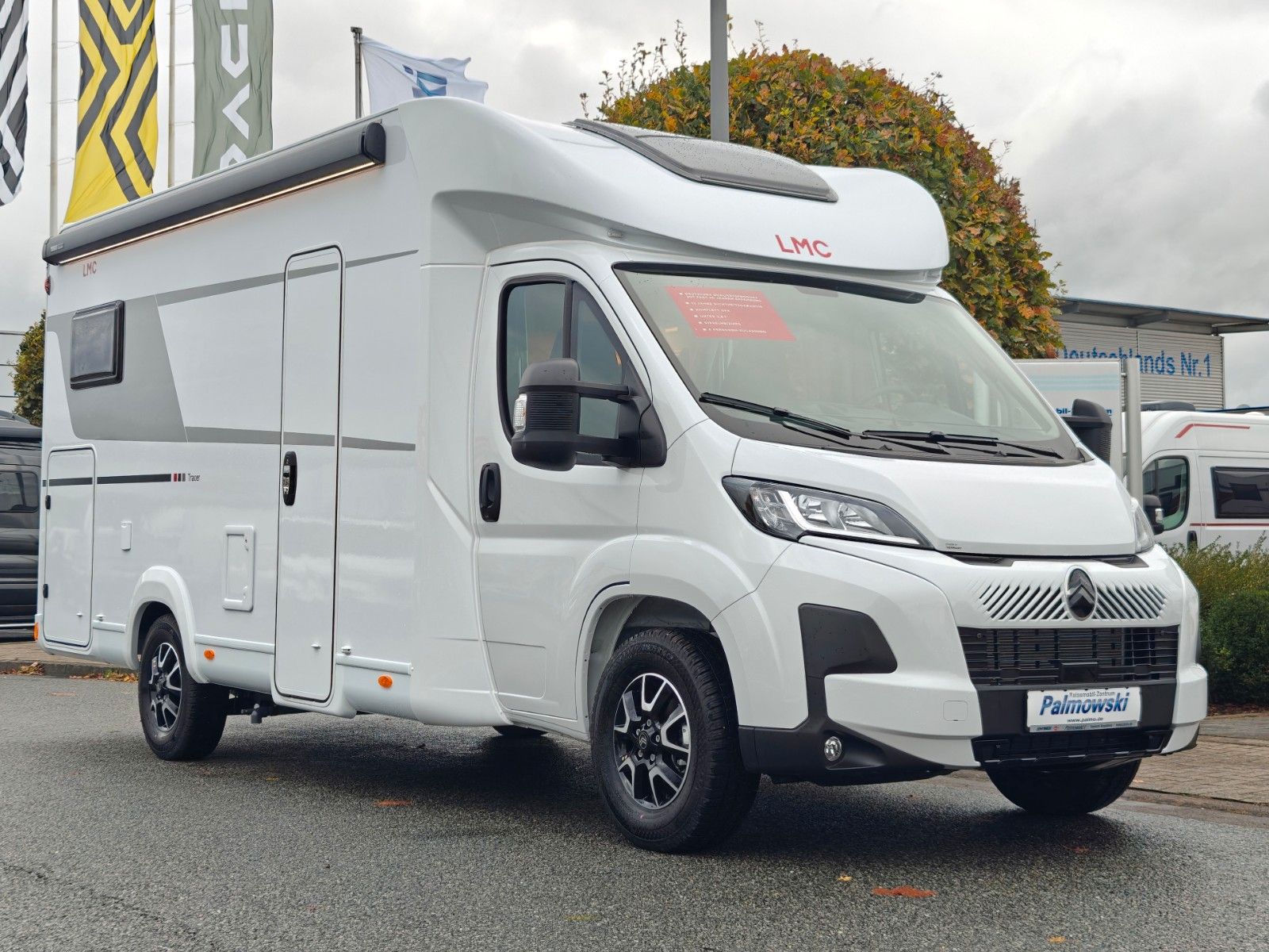 Fahrzeugabbildung LMC Tracer 690 EL - Chassis Design, 140PS, MJ2026! -