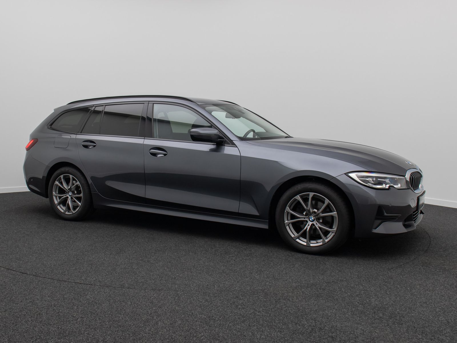 Fahrzeugabbildung BMW 320d xD Sport Line Alarm AHK DAB HiFi DrivAssist