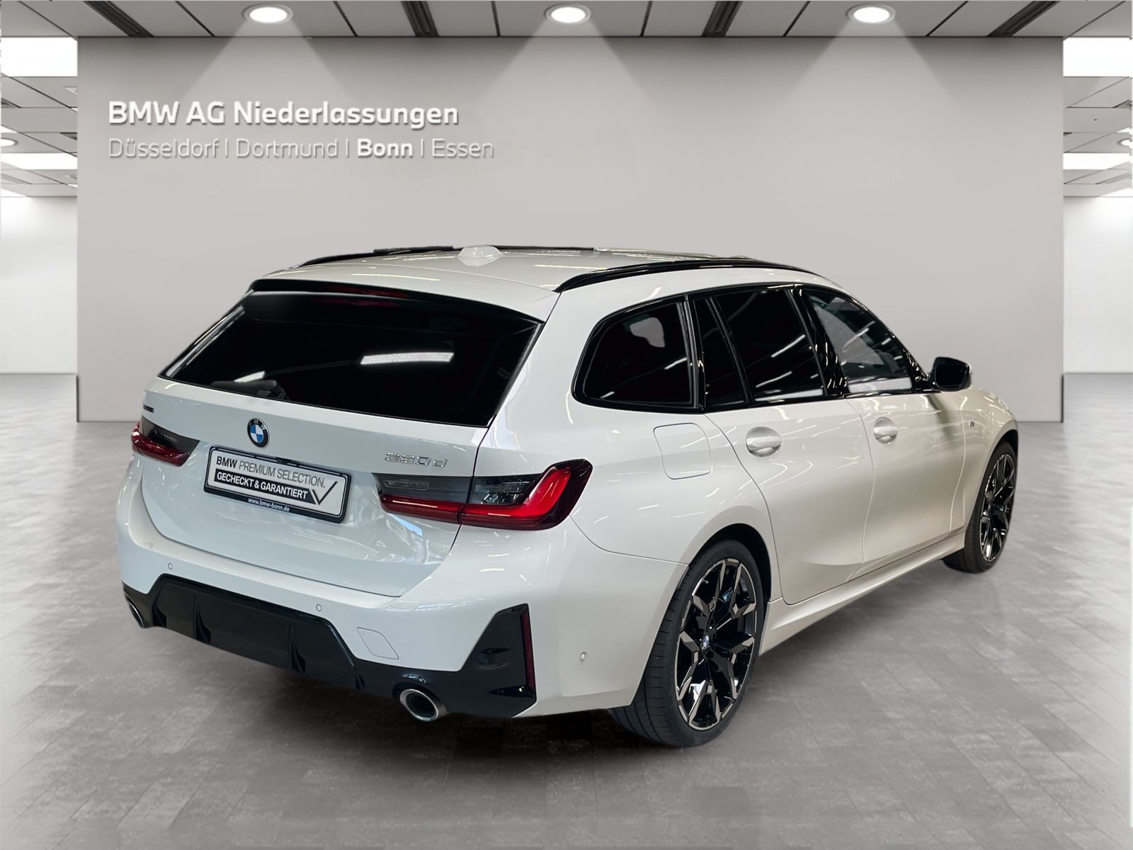 BMW 320d xDrive Touring M Sport AHK LiveCockpitProf foto 4