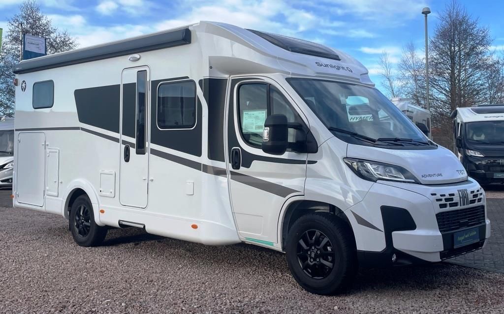 Fahrzeugabbildung Sunlight T 67 Adventure Edition Verfüg./Sparen Sie 12.121