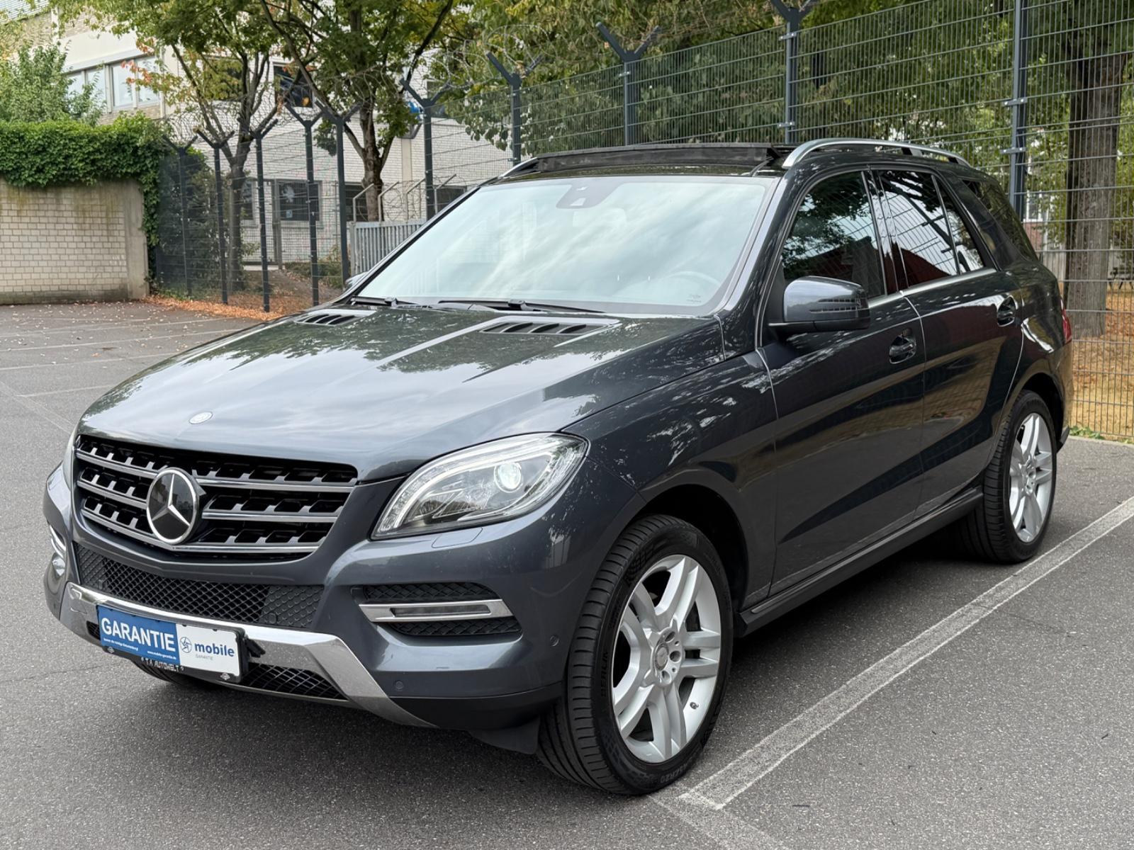 Mercedes-Benz ML 350 CDI BlueTec 4Matic*Panorama*20Zoll*Top*
