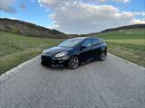 Ford Focus 2,0 EB ST Leder-Exklusiv-Paket Turnier ST - Ford Focus aus 2013: ST