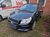 Chevrolet Aveo 1.2 - Chevrolet Gebrauchtwagen in Bremen