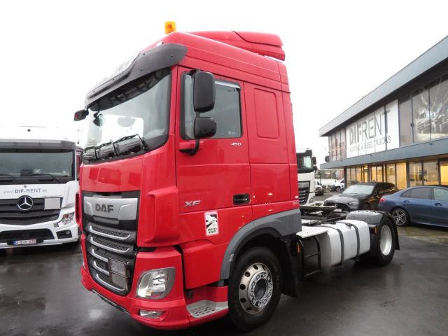 DAF XF 450 FT SPACE CAB ADR