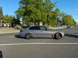 BMW M550i xDrive A - - gebrauchte BMW M550 aus dem Jahr 2023