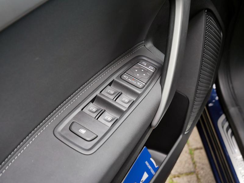 Mercedes-Benz T 180 PROGRESSIVE KLIMA NAVI LED STANDARD AHK