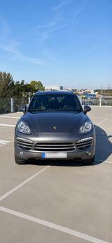 Porsche Cayenne Platinum Edition| 66. tsd. Km | 1. Hand  - Porsche Cayenne Gebrauchtwagen in München