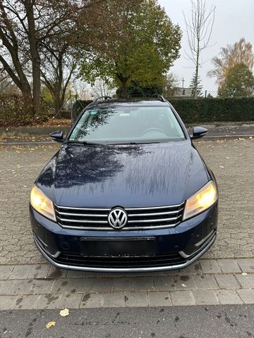 Volkswagen VW Passat Kombi DSG