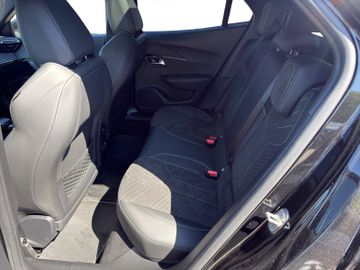 Peugeot 2008 1.2 PureTech 130 GT 360+AHK+Kam.+KeyLess+SD