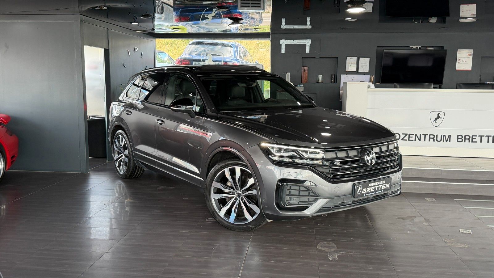 VW Touareg 3.0 TDI DSG*R-Line*Black*4M*Luft*Matrix*