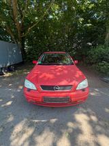 Opel Astra 1.8 Elegance Automatik Elegance - Opel Astra aus 2002: Kombi