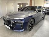 BMW M760 e xDrive Vollausst. ehem.NP: 201.915 ¤ - gebrauchte BMW M760 aus dem Jahr 2024