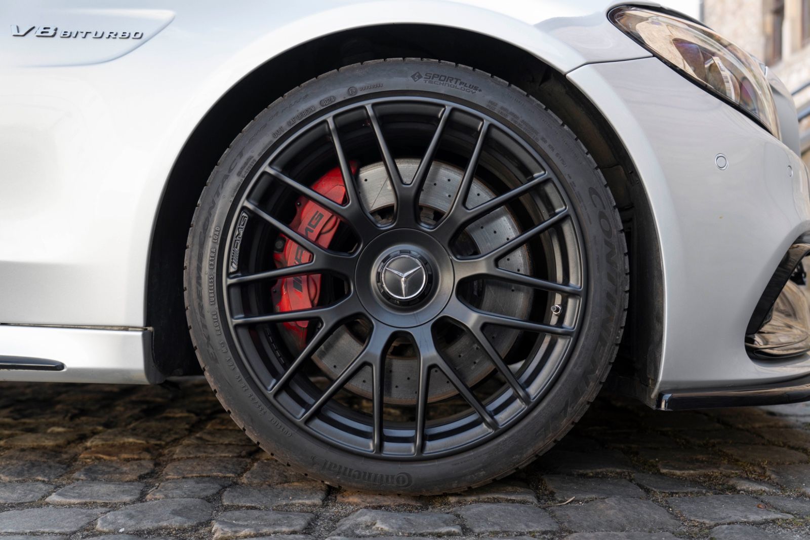 Fahrzeugabbildung Mercedes-Benz C 63 S AMG Coupe BURMESTER LED PANO 360° SHZ/K