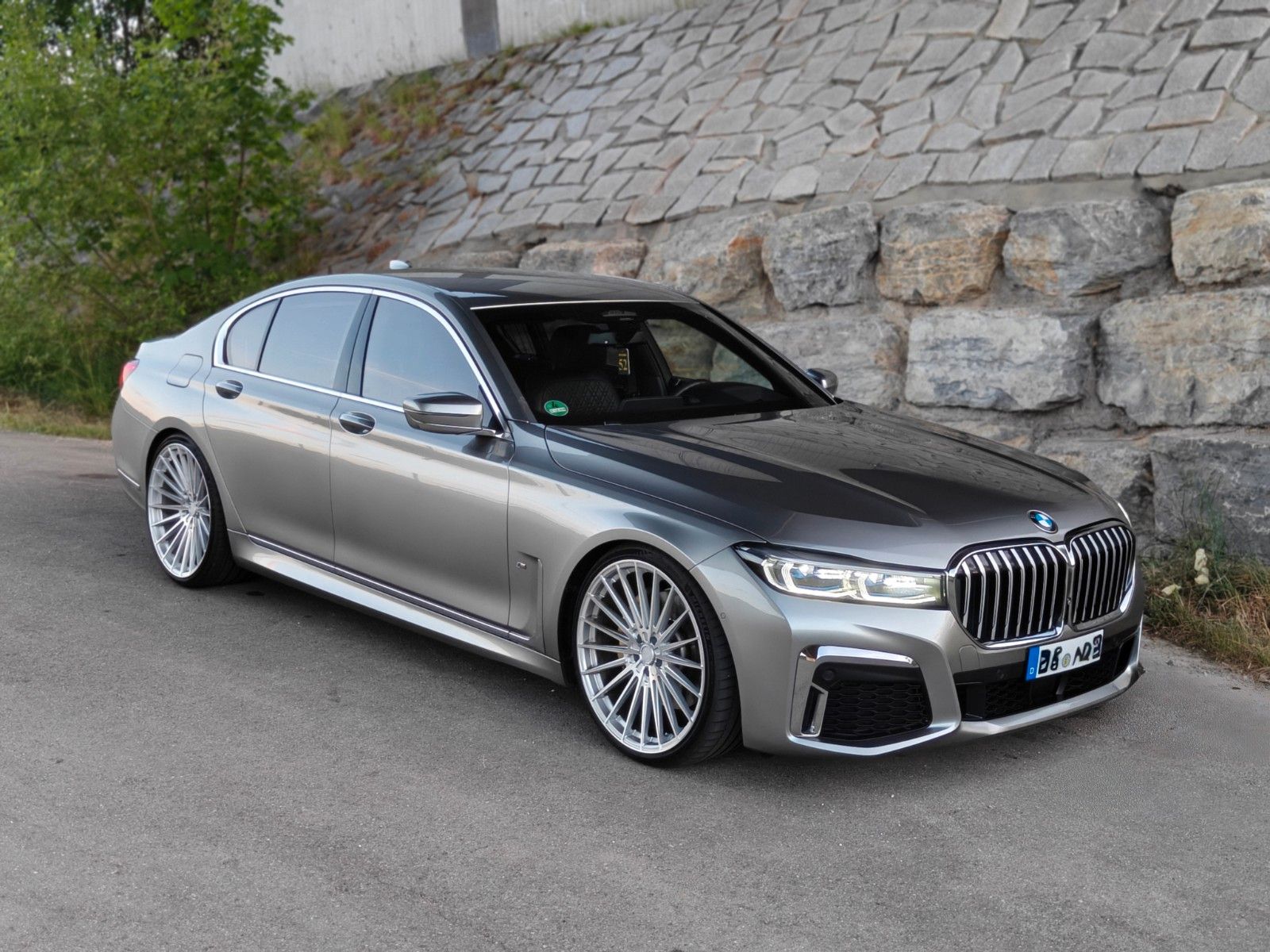 BMW 740d xDrive M Paket Laserlicht Massage H&amp;K