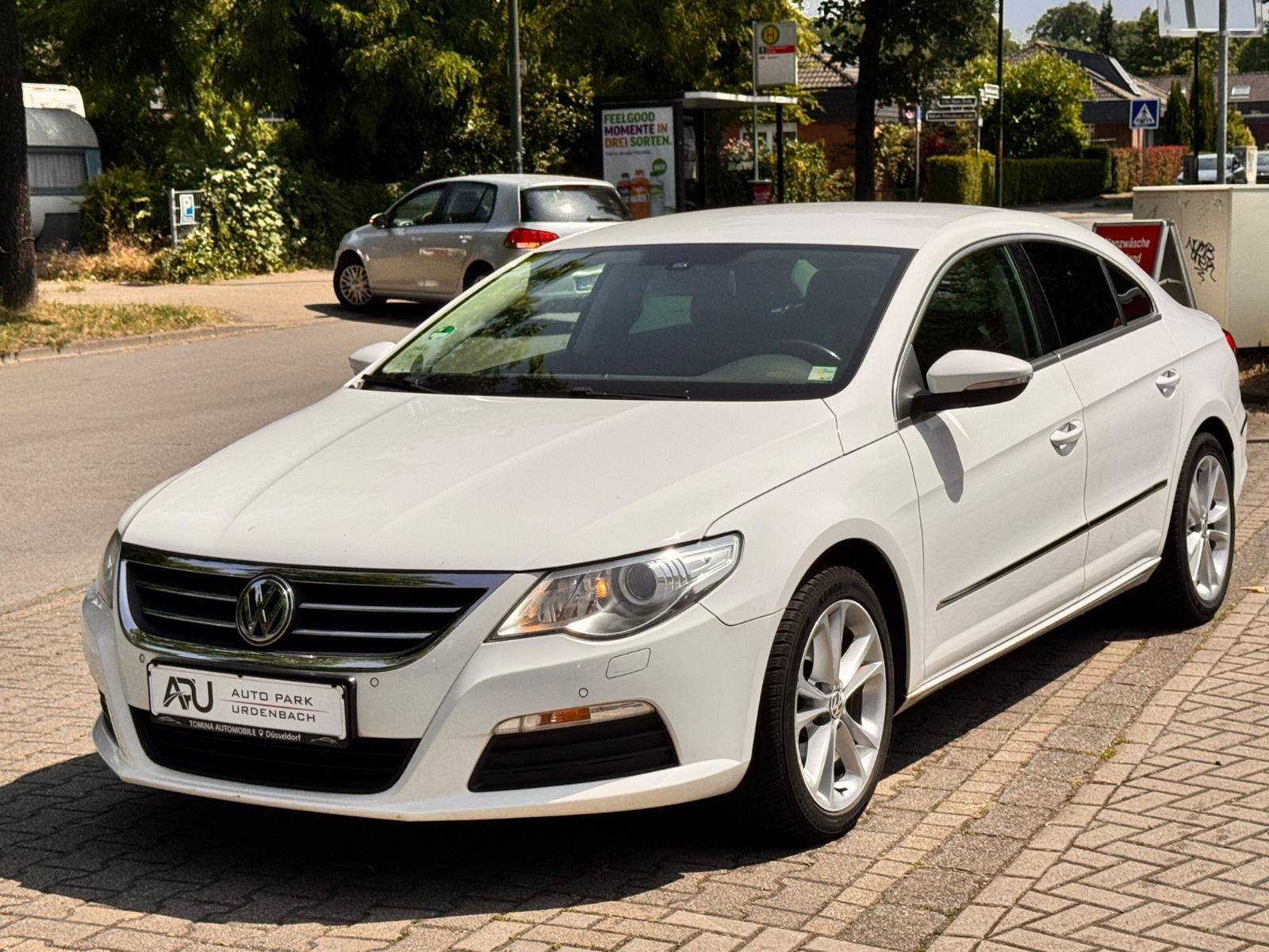 Volkswagen Passat CC . DSG. PDC. Leder.  NAVI