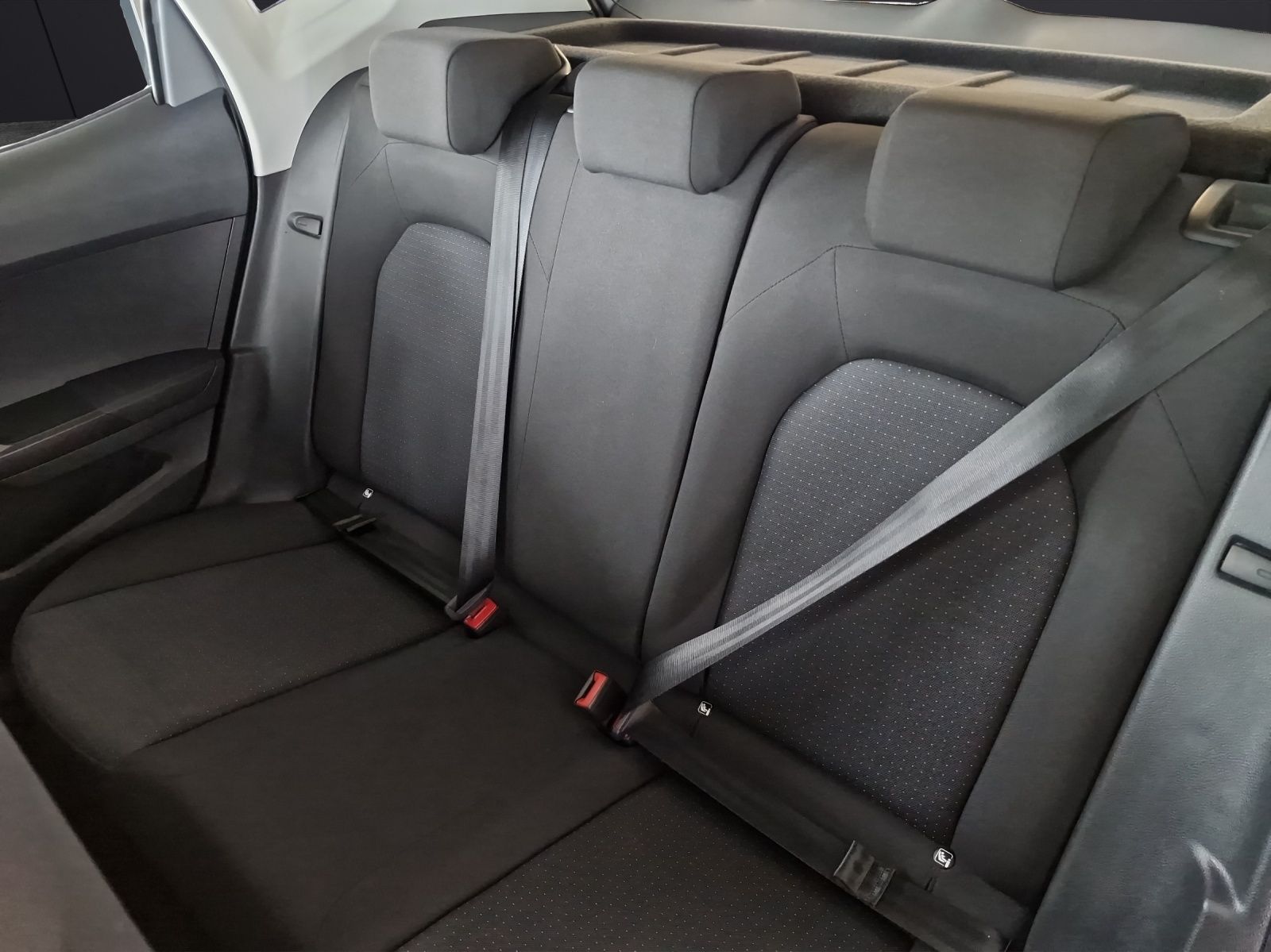 Fahrzeugabbildung SEAT Arona Style 1.0 TSI KLIMA LED