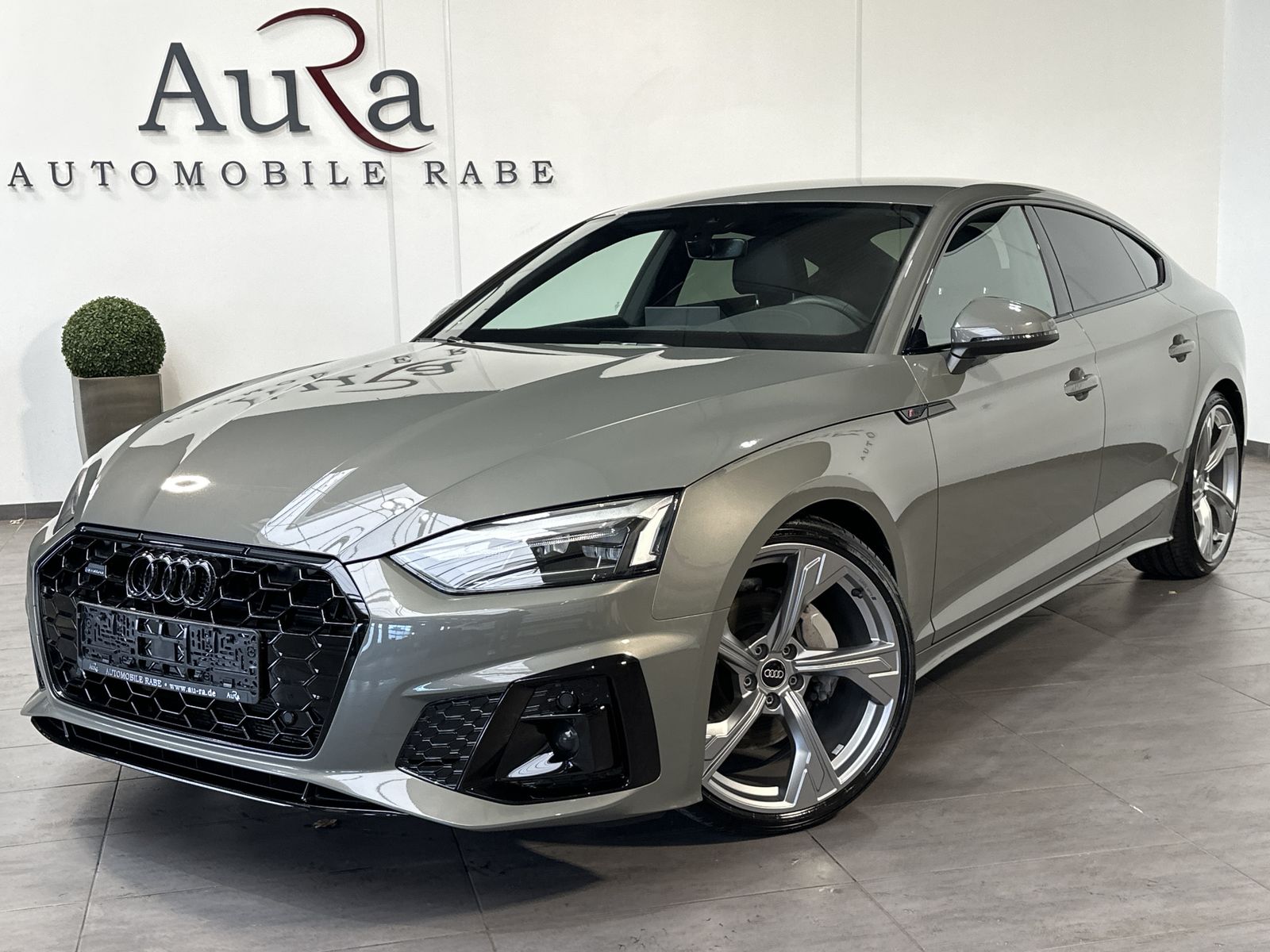 Fahrzeugabbildung Audi A5 SpB 40 TDI Qu S-Line NAV+LED+AHK+20ZO+1HD+SHZ