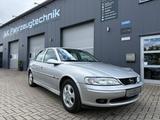 Opel Vectra 1.6 16V Edition 100 Tüv Neu - Opel Vectra: mit Anhängerkupplung