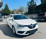 Renault Megane IV Grandtour Life - Renault Megane IV Grandtour Gebrauchtwagen