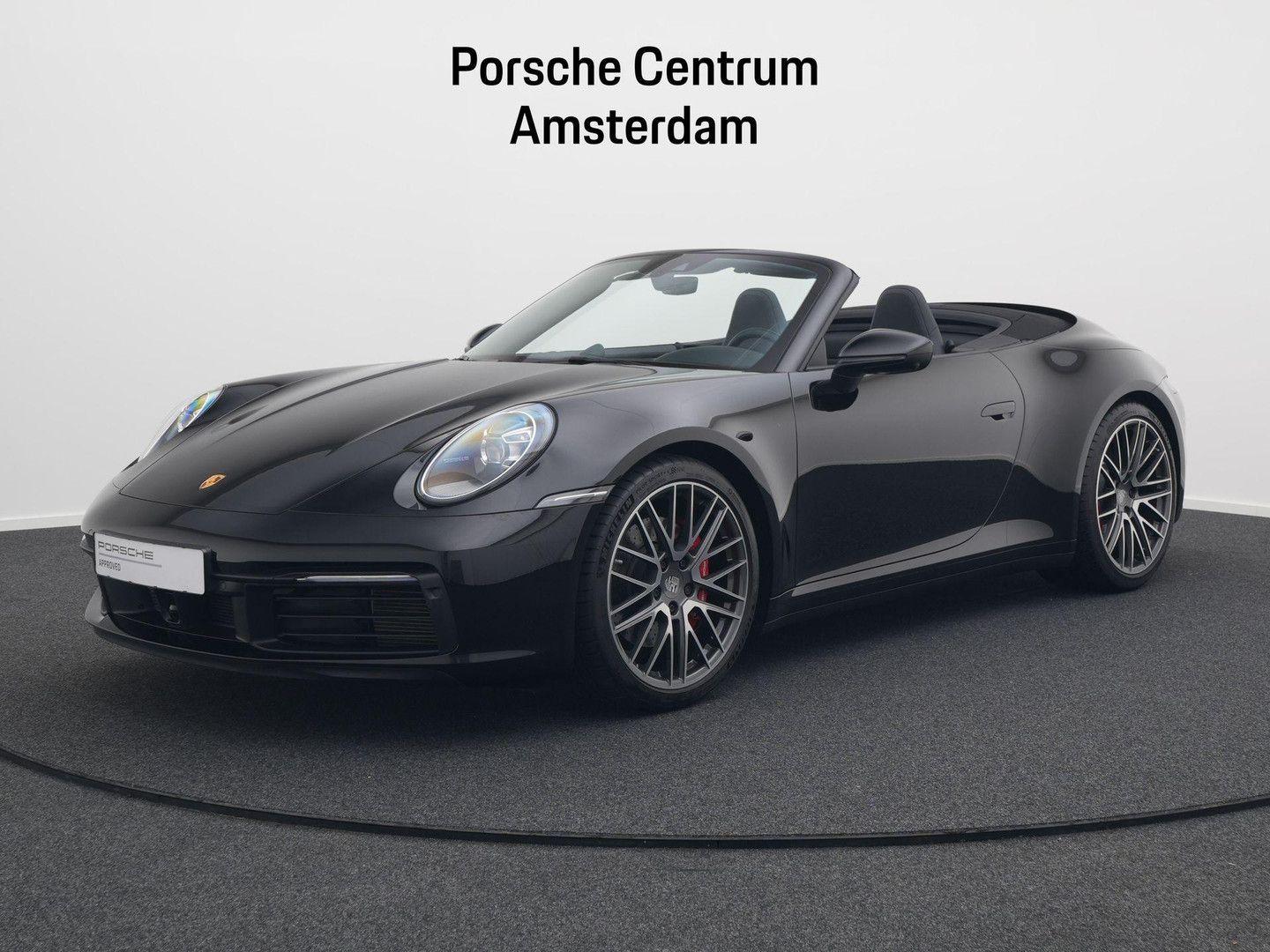 Porsche 992 Carrera 4S Cabrio