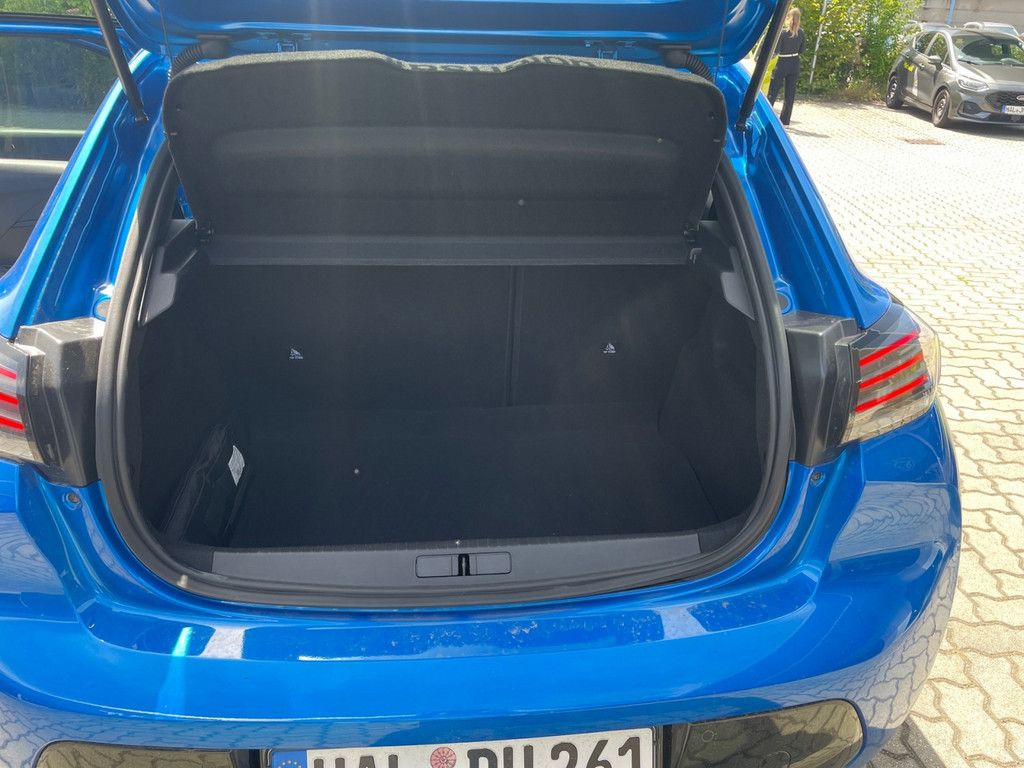 Peugeot 208 - Bild 16