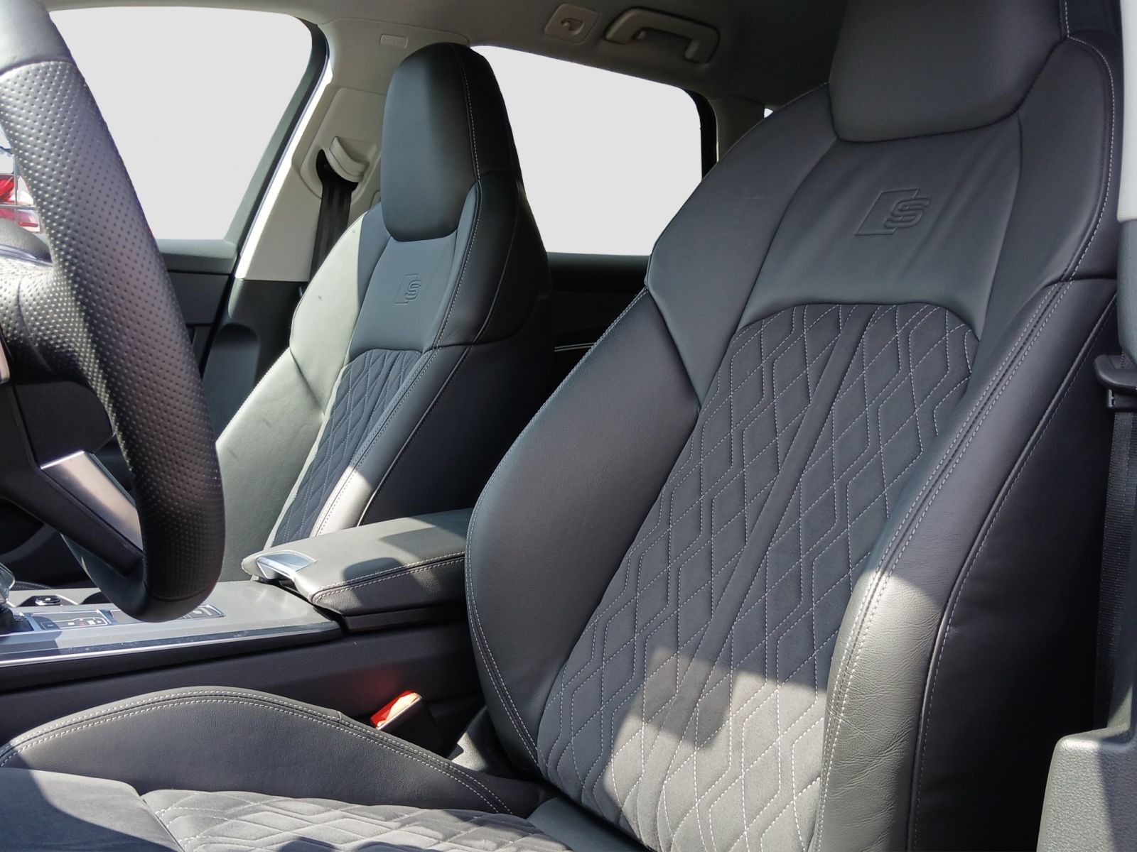 Audi S6 - Bild 10