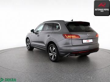 Volkswagen Touareg - 3