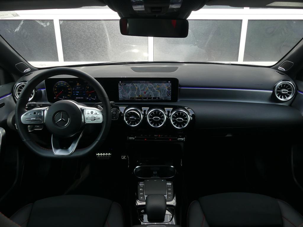 Mercedes-Benz A 35 AMG