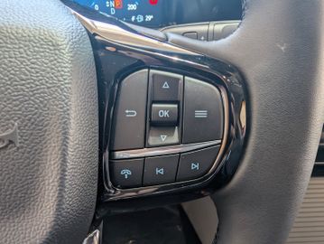 Ford Tourneo Custom 2.0 EcoBlue L1 Titanium