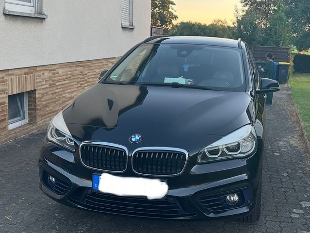 BMW 220 Gran Tourer 220d 7 Sitzen 