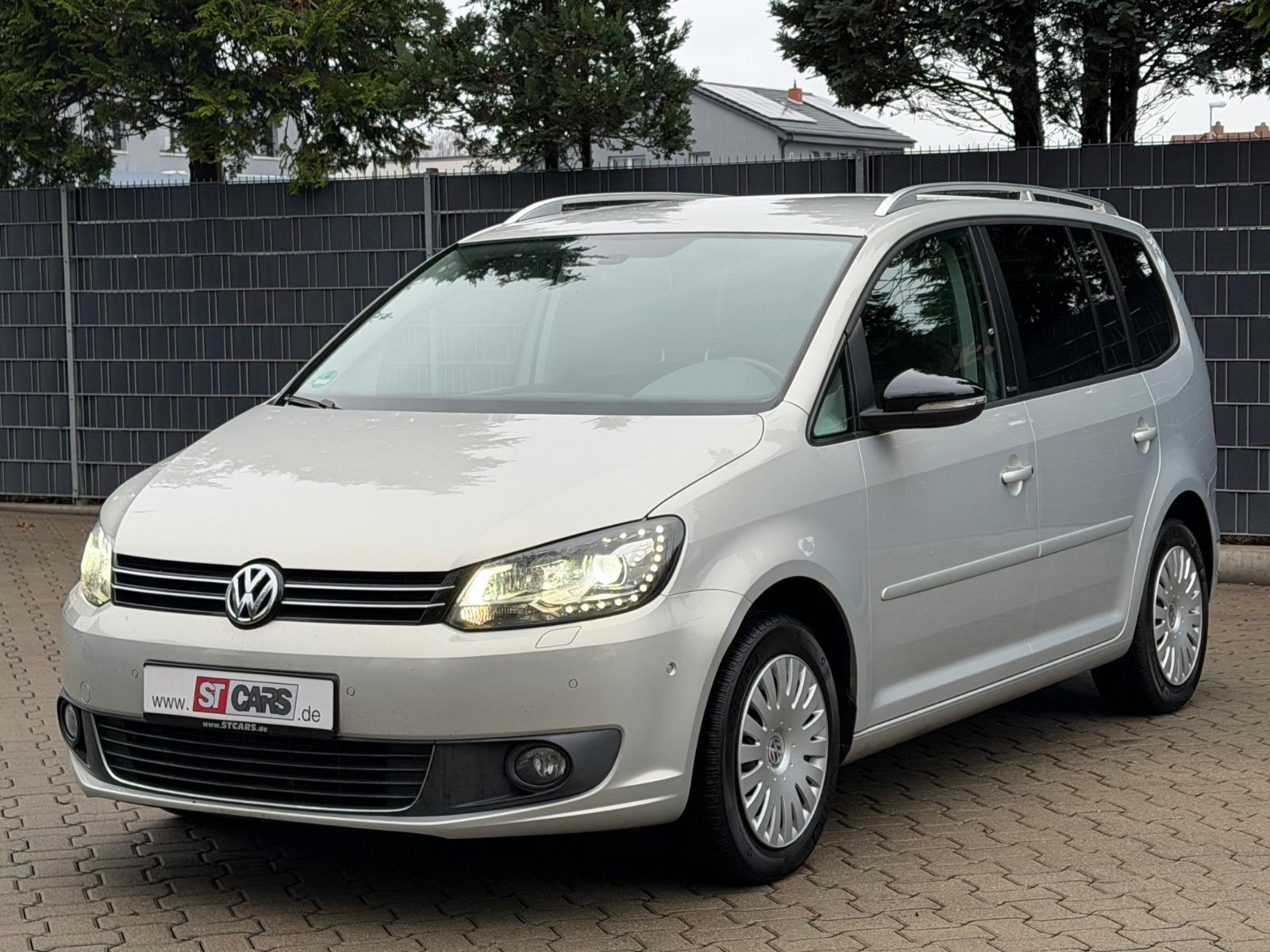 Volkswagen Touran Style TDi BMT AHK XENON