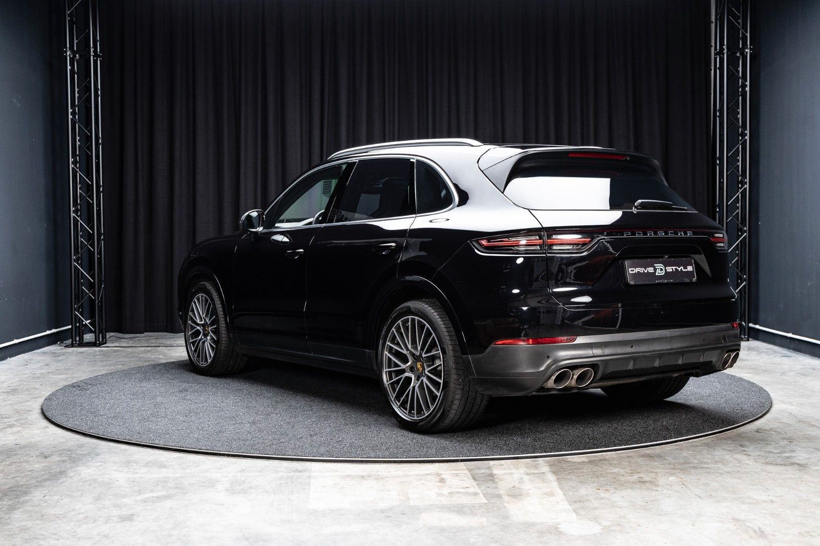 PORSCHE Cayenne S 2.9 V6 · 1. Hand · Luftfederung · Pano – Bild 4